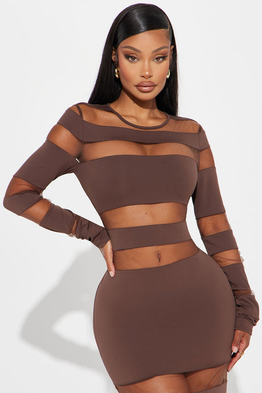 Gemma Cut Out Maxi Dress - Brown Mesh Design for Chic Elegance.