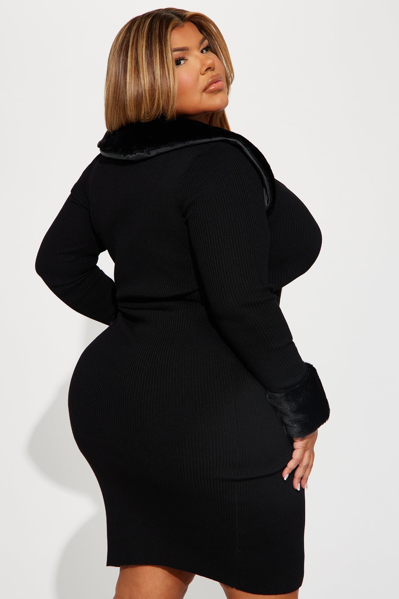 Shilah Faux Fur Sweater Midi Dress - Ivory.