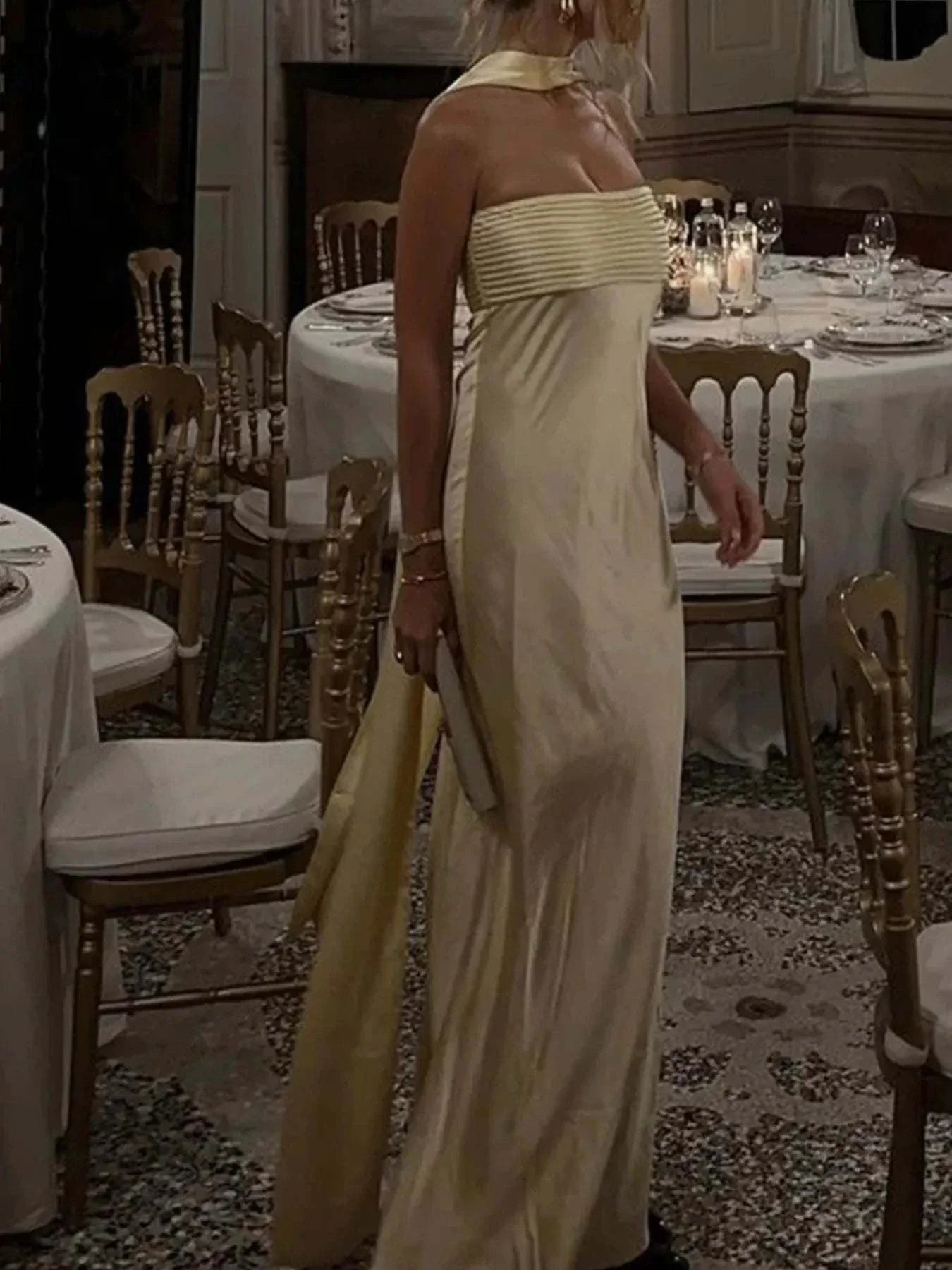 Elegant tube mermaid maxi dress in satin with strapless design and fitted silhouette, perfect for formal events