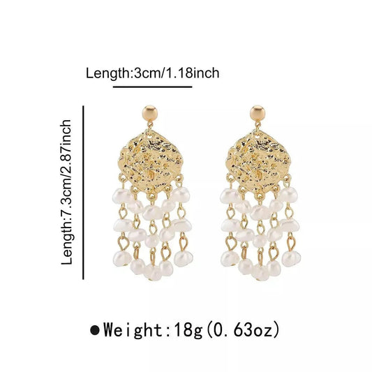 Pair of 18K gold-plated dangle earrings with synthetic pearls, 7.3cm length, lightweight and elegant design