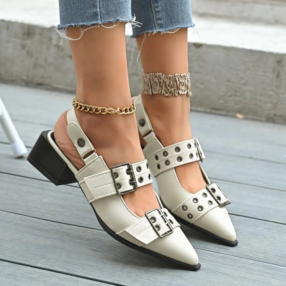 Point Toe Block Heels Slingback Pumps.