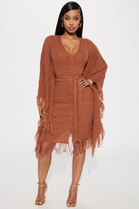 https://cdn.shopify.com/s/files/1/0293/9277/files/01-22-25_S2_20_SD506_Chocolate_P_CXB_RL_15-41-30_31735_PXF.jpg?v=1737656665