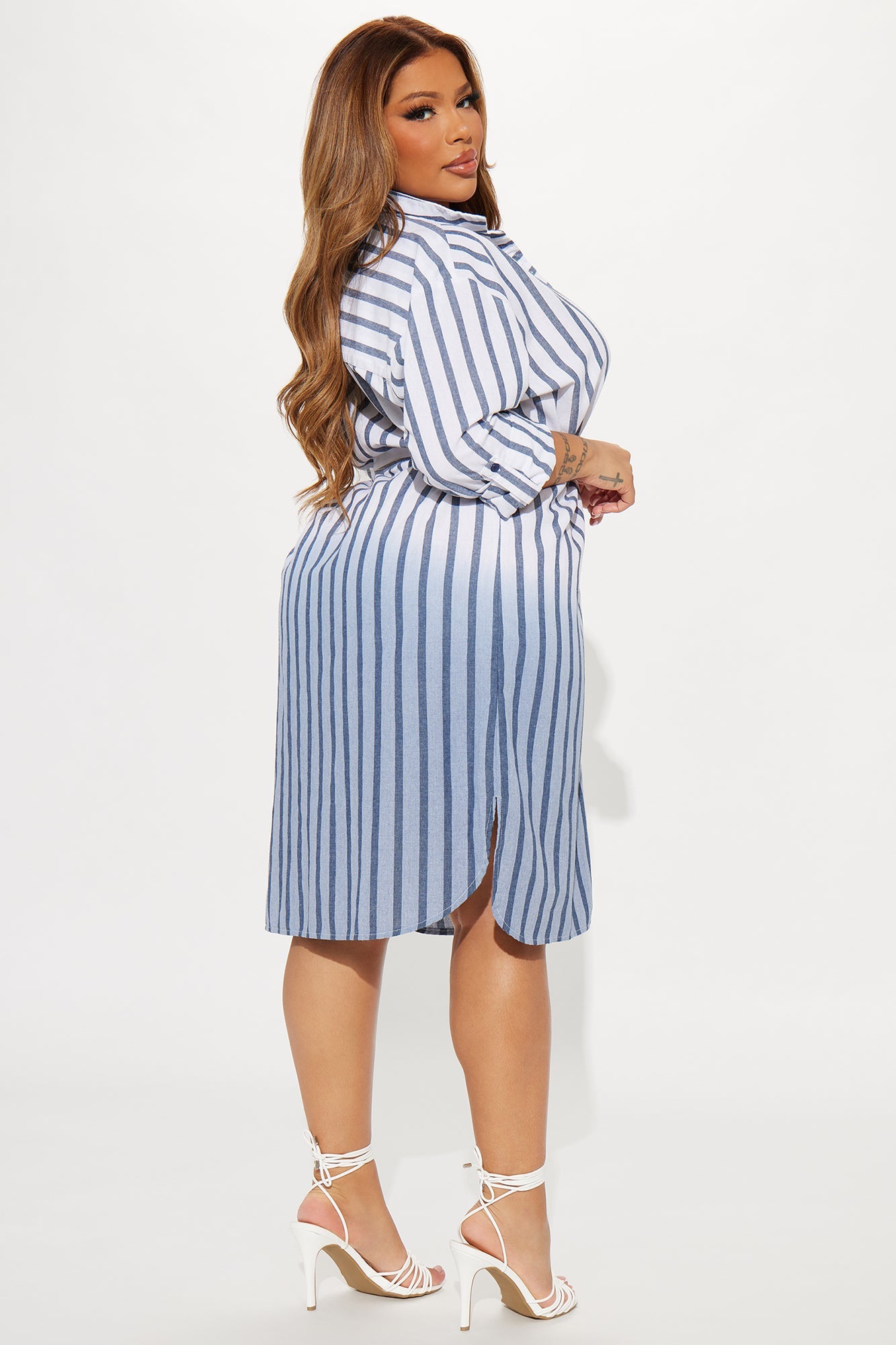 https://cdn.shopify.com/s/files/1/0293/9277/files/07-11-24_S4_31_D093A705_Navy_TK_AC_11-37-50_PLUS_32787_PXF.jpg?v=1721063051