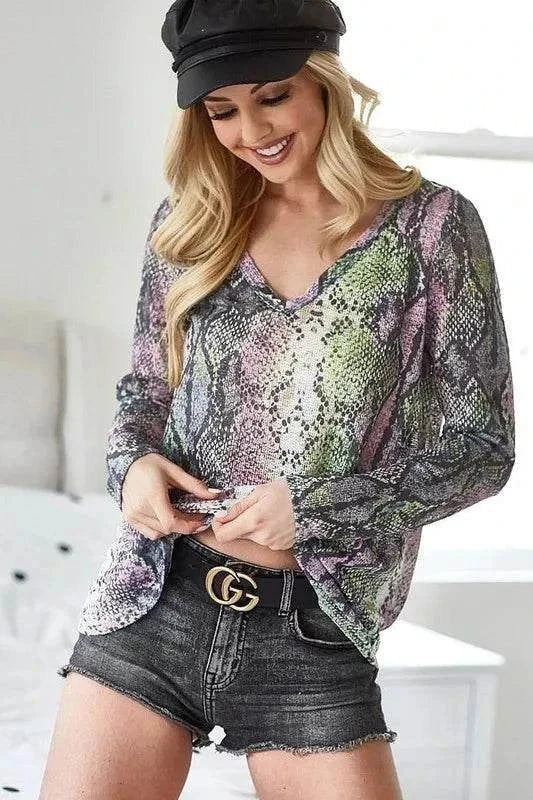 BiBi Snakeskin Print Low Gauge Hacci V Neck Top.
