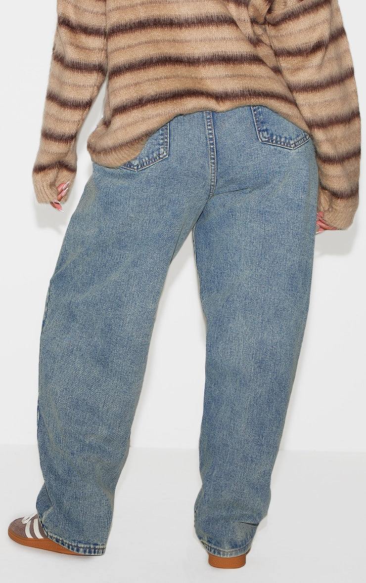 Plus Vintage Wash Boyfriend JeansIntroducing the plus vintage wash boyfriend jeans. Brought to you in versatile vintage wash denim, these jeans have a boyfriend style fit and front and reverse pockeRedemption By Ashley NorthPlus Vintage Wash Boyfriend Jeans