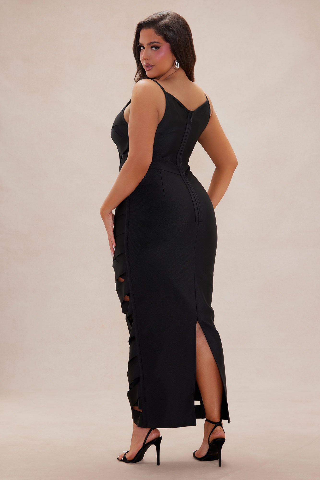 https://cdn.shopify.com/s/files/1/0293/9277/files/10-15-24_S5_30_BD475_Black_RA_IM_13-39-10_PLUS_20578_EH.jpg?v=1729205611
