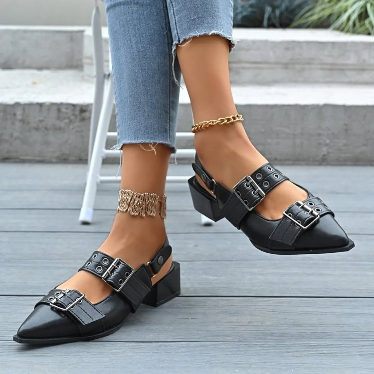 Point Toe Block Heels Slingback Pumps.