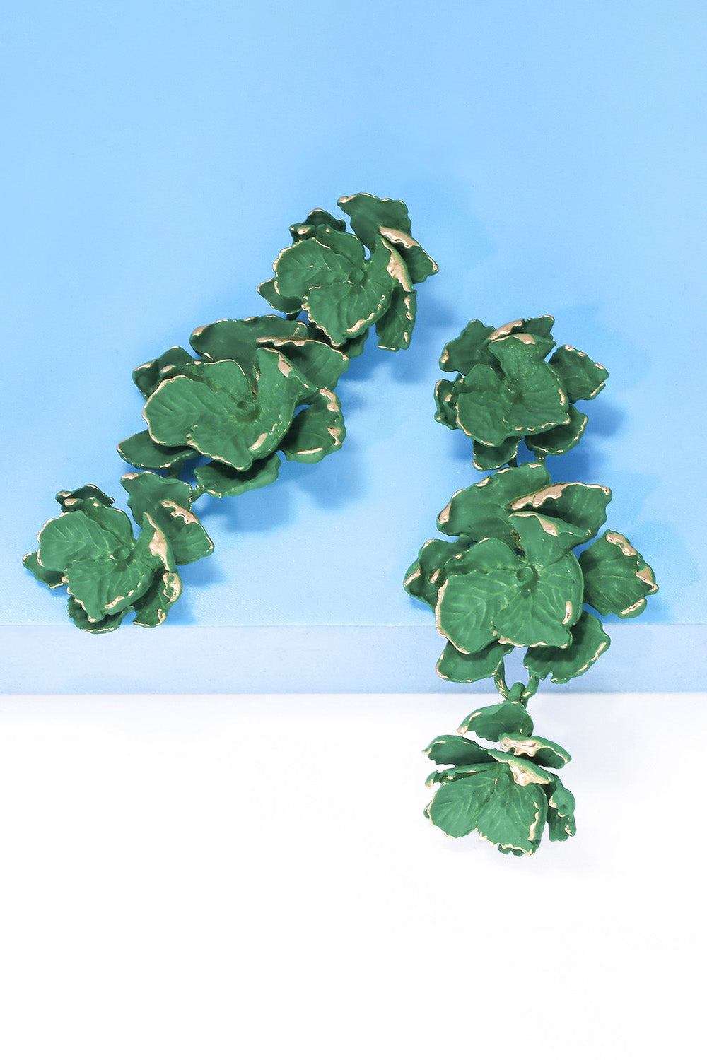 Flower Shape Zinc Alloy Dangle EarringsStyle: Modern
Material: Zinc alloy
Care: Avoid wearing during exercise, as sweat will react with the jewelry to produce silver chloride and copper sulfide, which cauRedemption By Ashley NorthFlower Shape Zinc Alloy