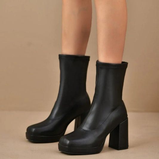 Round Toe Block Heels Boots.