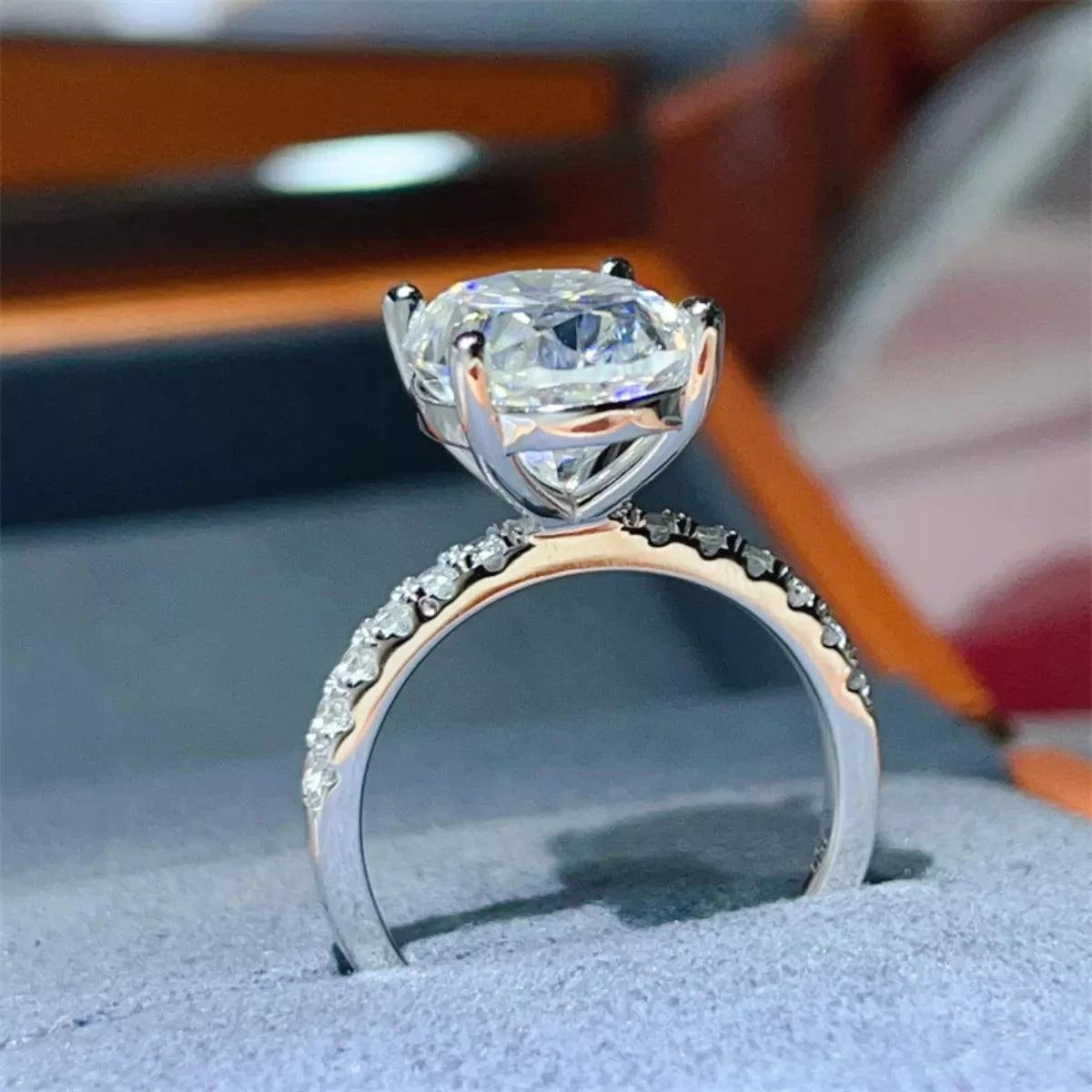 8 Carat Moissanite 925 sterling silver ring with platinum plating and side stones in jewelry box