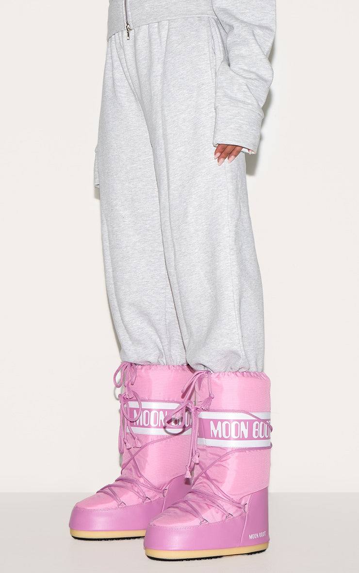 Moon Boot Pink classic ankle boots with lace-up, water-repellent shell and rubber sole for day wear