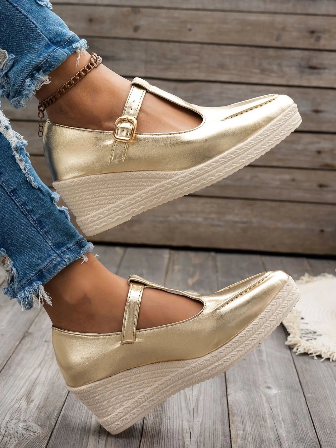 Point Toe Wedge Loafers.