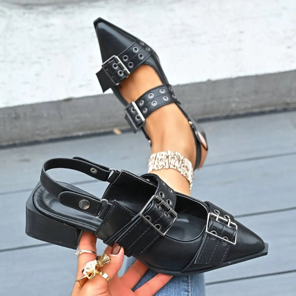 Point Toe Block Heels Slingback Pumps.