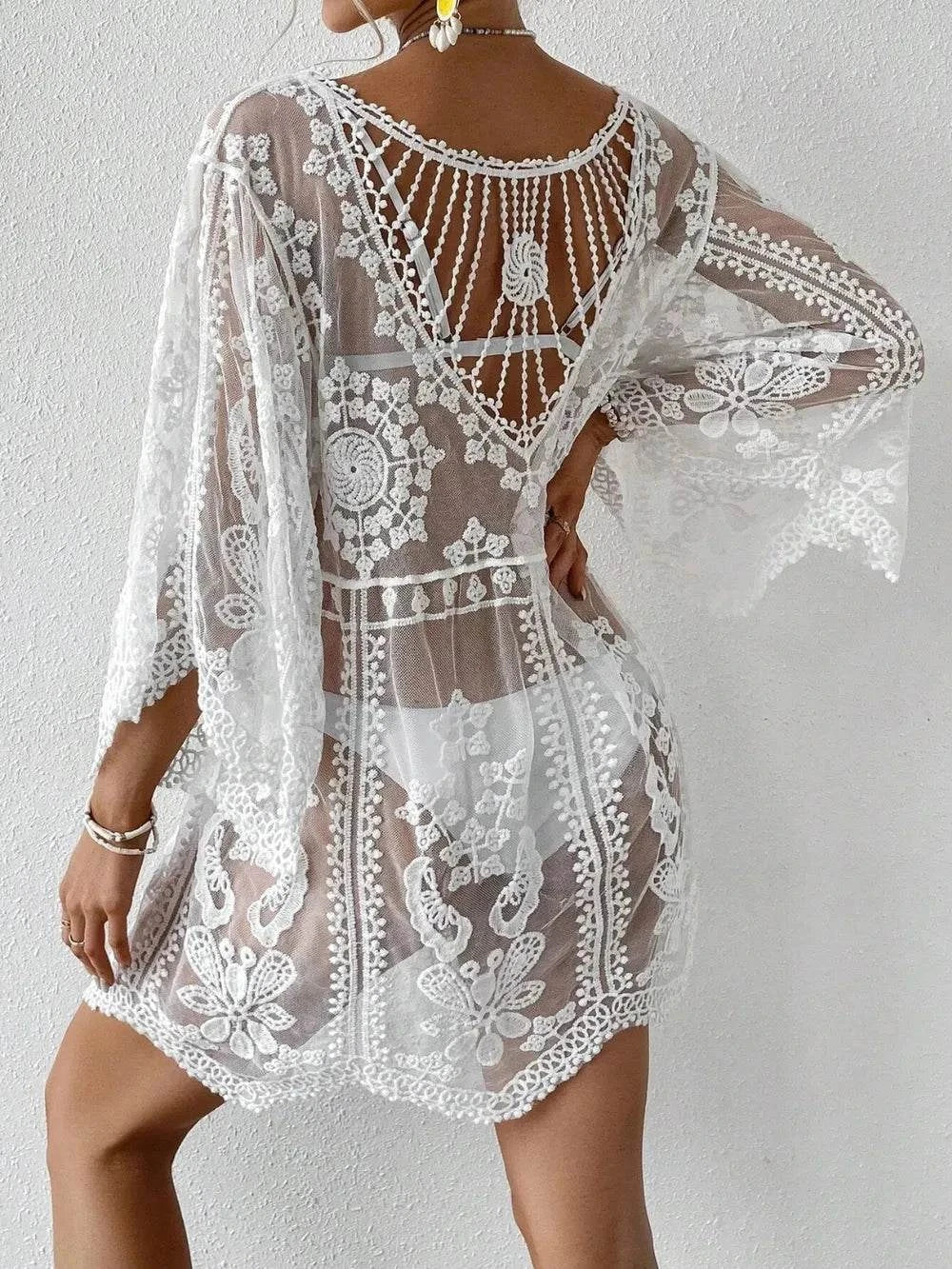 Lace Cover-Up: Elegant Round Neck Design.