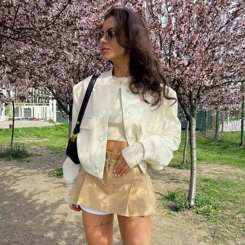 HONOR Bomber Jacket - Stylish and Comfortable Outerwear.