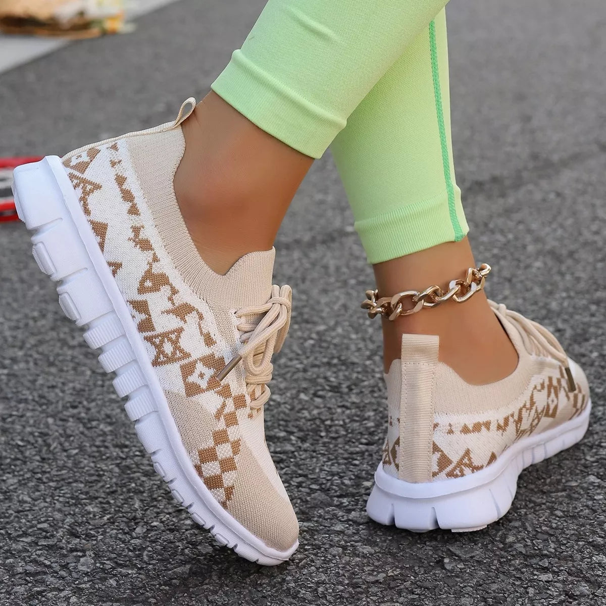 Breathable Mesh Lace Up Sneakers.