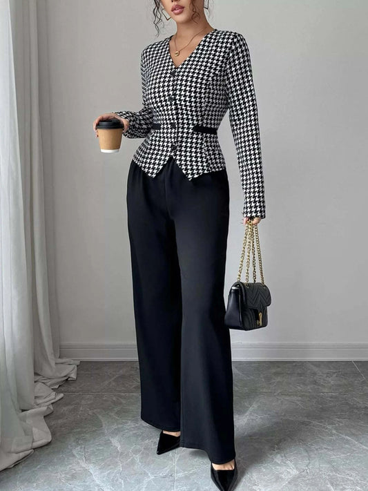 Houndstooth Blazer & Wide Leg Pants SetFeatures:Basic style
Number of pieces:Two-piece
Stretch:Slightly stretchy
Material composition:95% polyester, 5% elastane
Care instructions:Machine wash cold. TumbleHoundstooth Blazer & Wide Leg Pants