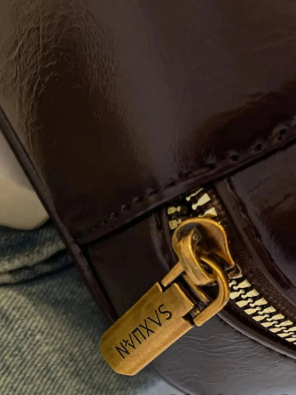 PU Leather Shoulder Bag with Bow Trim for Stylish Women.