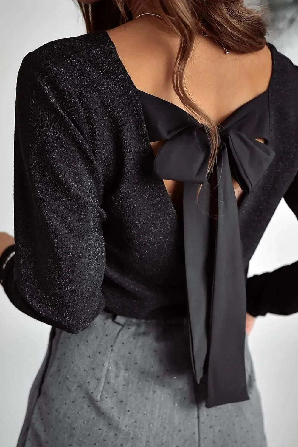 Bowknot V-Neck Long Sleeve Blouse.