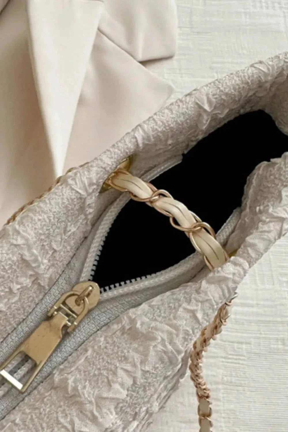 Polyester Chain Tote Bag with Textured Design.