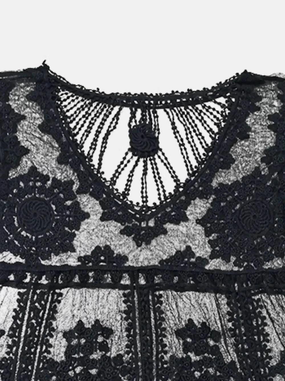 Lace Cover-Up: Elegant Round Neck Design.