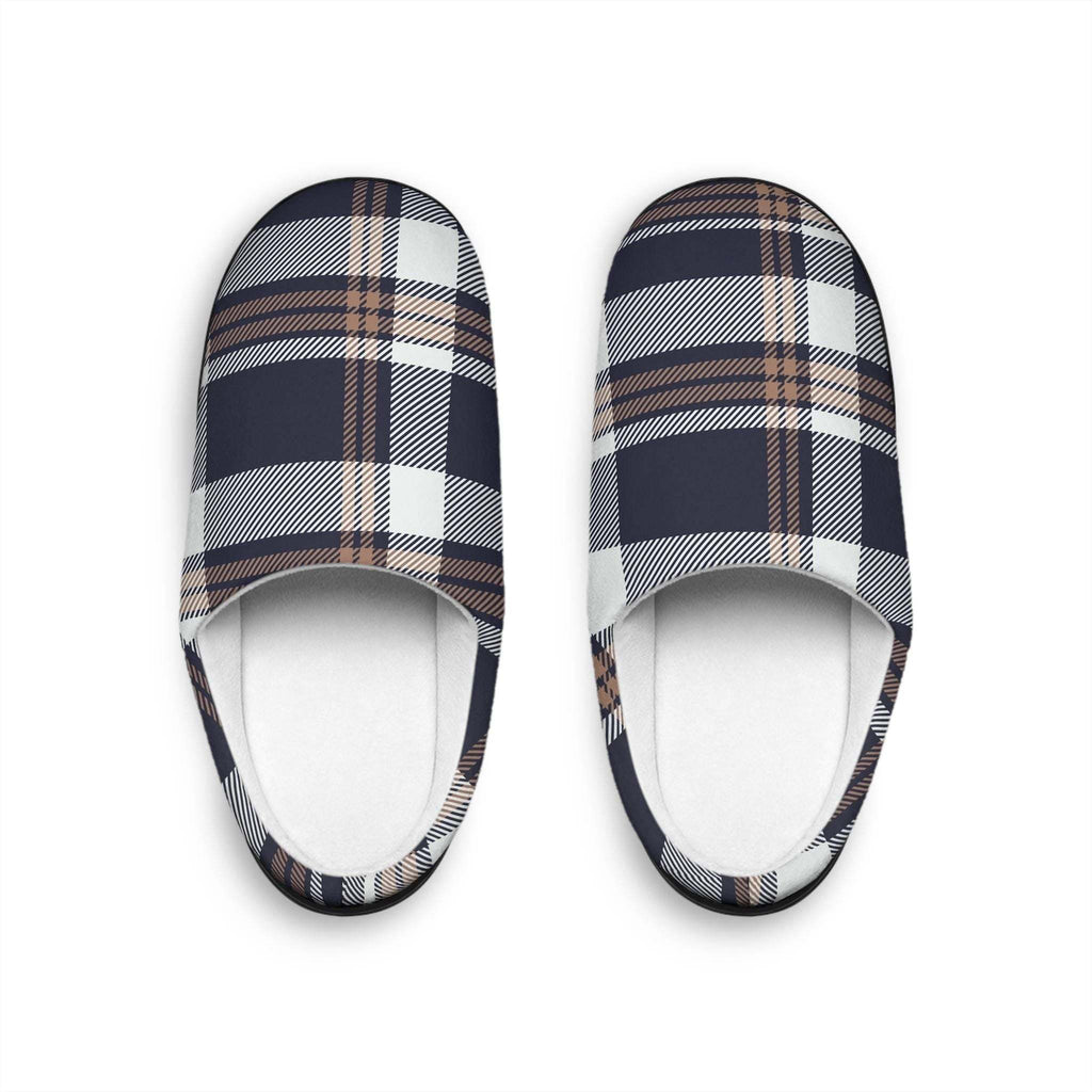 Cozy Plaid Slippers for Men - Tartan House Shoes & Indoor Moccasins for Relaxation.