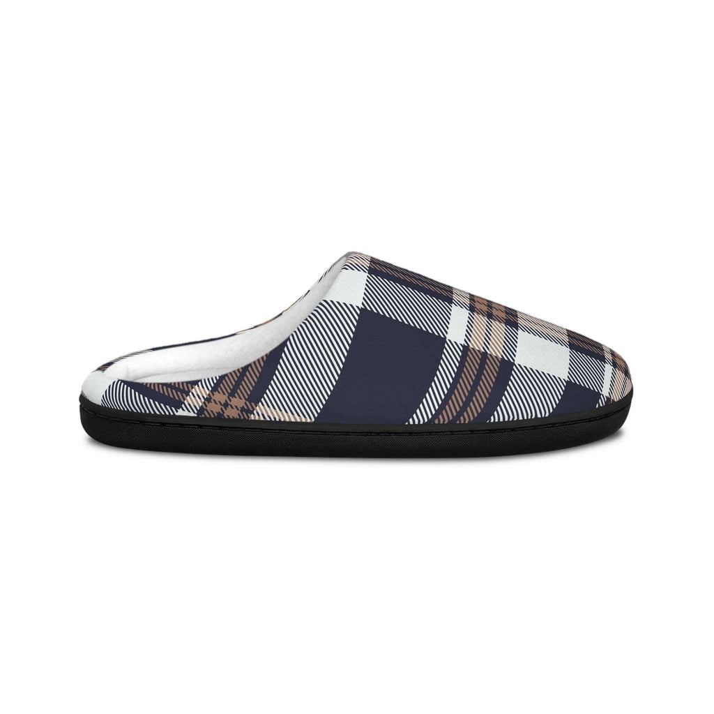 Cozy Plaid Slippers for Men - Tartan House Shoes & Indoor Moccasins for Relaxation.