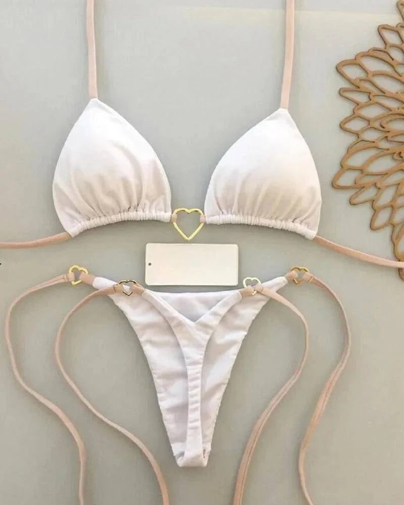 Stylish Halter Bikini Set for Trendy and Comfortable Swimwear.